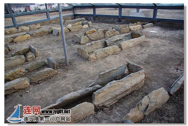 石棺迷阵：先民留下的蛛丝马迹