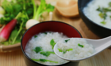 夏天吃7类食物彻底扫光体内垃圾