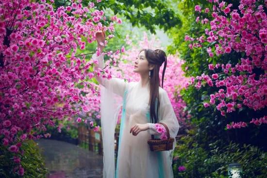 美景已就位，就等你入镜！来天目湖拍属于你的古装大片吧！