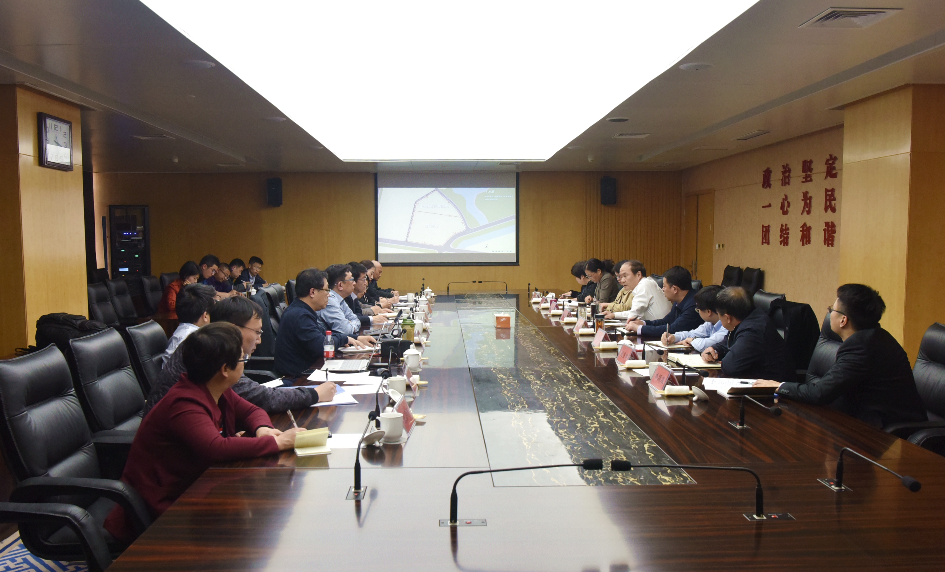 开发区召开连云港市第一人民医院开发区院区概念设计讨论会