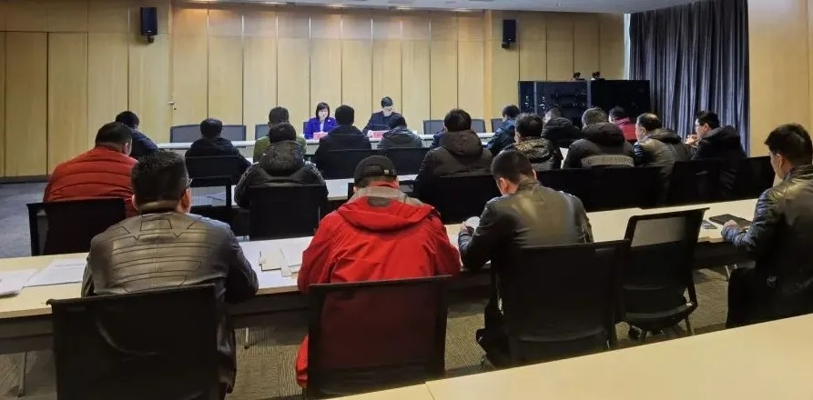 开发区召开“双周冲刺”暨重污染天气橙色预警管控工作会议