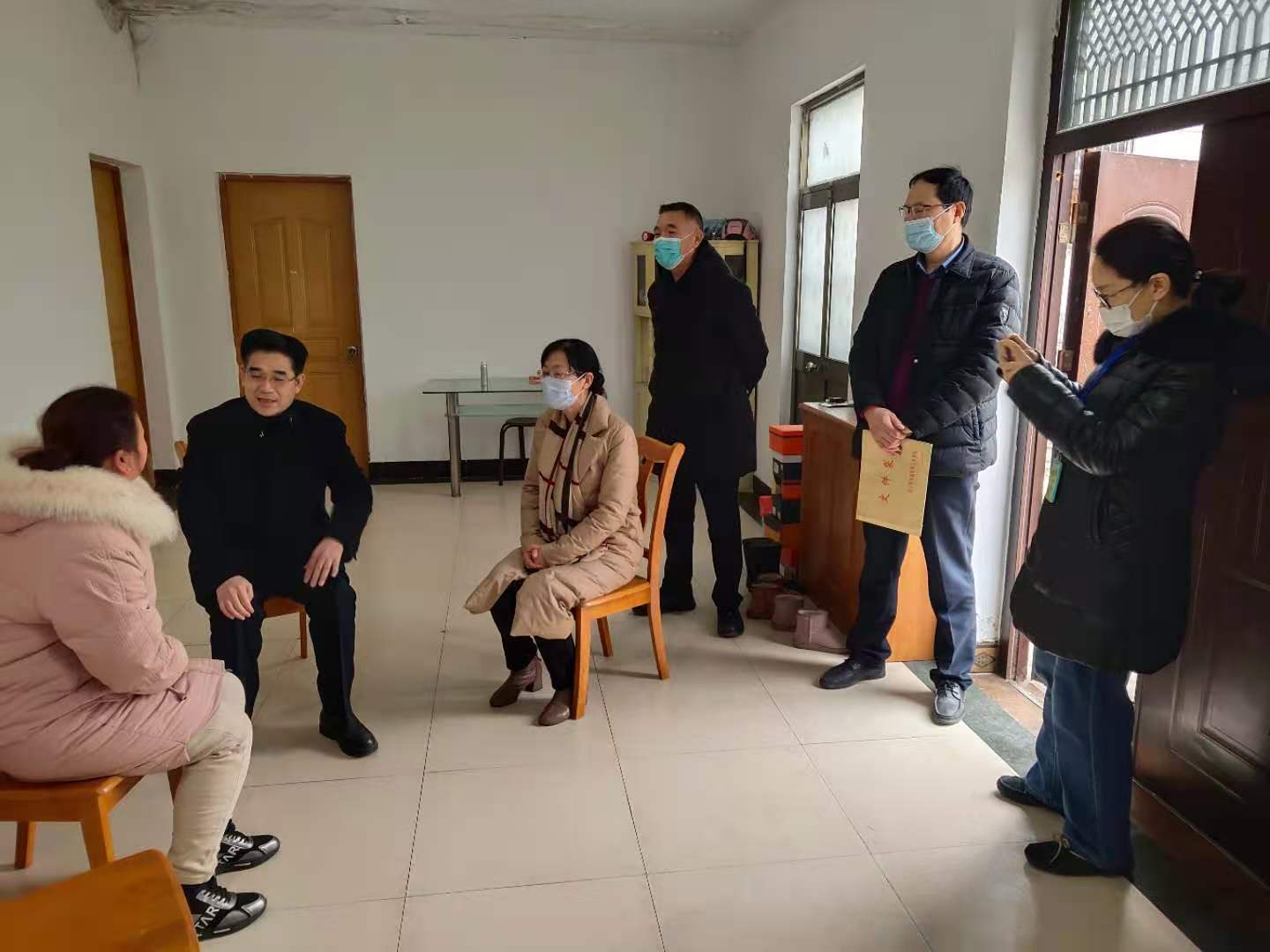 市退役军人事务局局长王永士走访慰问执行任务部队官兵家属
