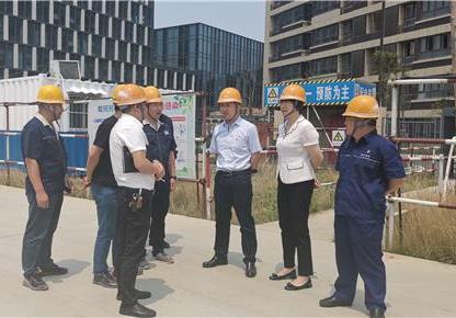 连云港市国资委副主任许峰来港检查安全生产工作
