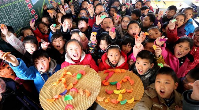 东海县牛山小学：“七彩饺子”迎冬至