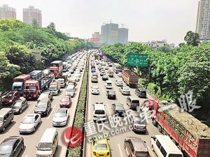 网友称省70元过路费多花100元油钱 免费出行成鸡肋