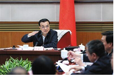 李克强敦促提高网速降低网费：流量费太高