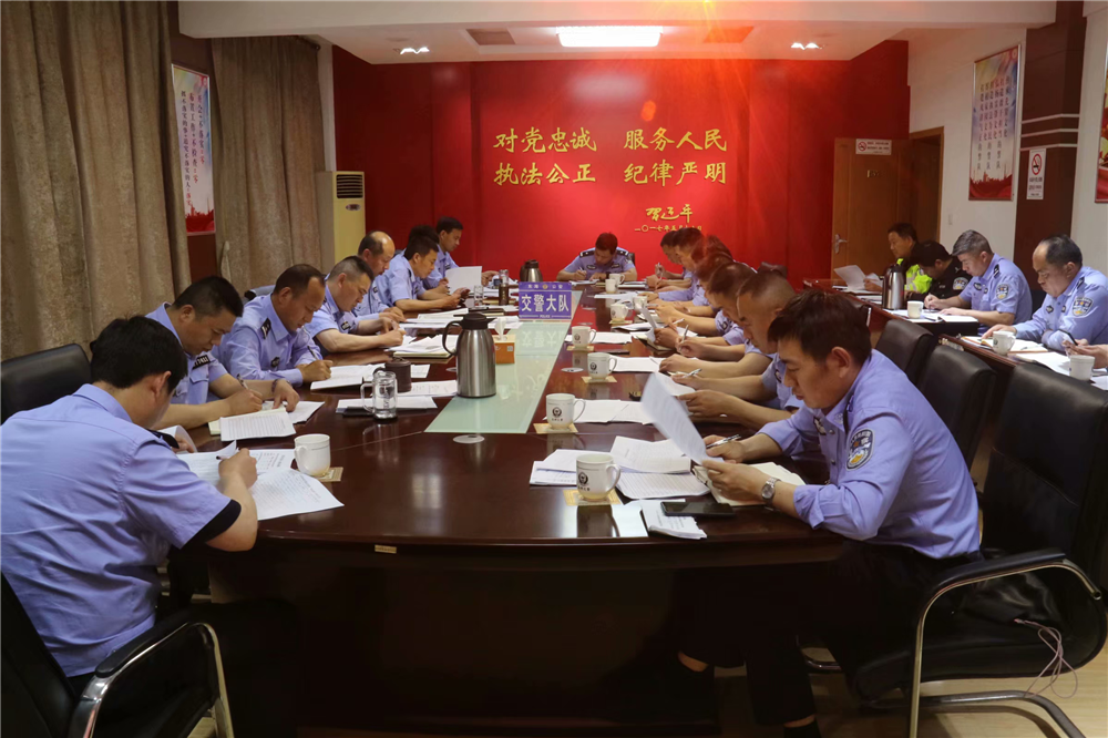 东海交警圆满完成2020年“国庆、中秋”期间道路交通安保工作