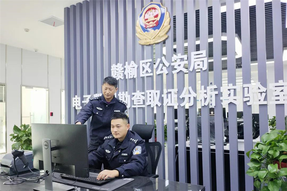 连云港赣榆警方打掉新型网络犯罪团伙 涉案金额2亿元