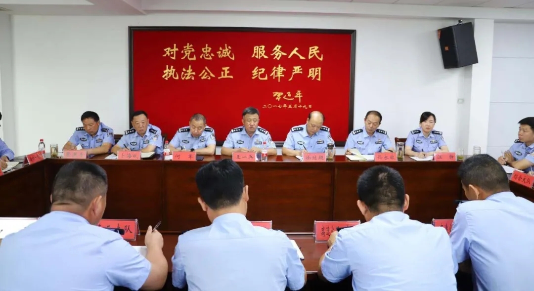 连云港交警开展机动车违停“清零行动”！