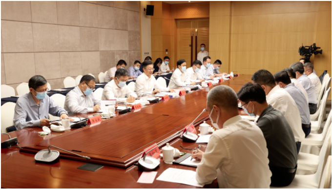 江苏省连云港市举办第四期亲商重企恳谈会