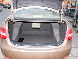 2012款风神A60