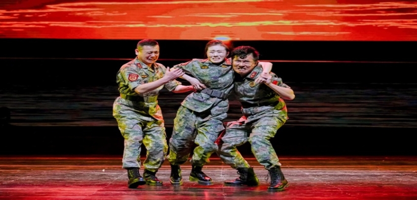 孤岛上的生命礼赞——评群口故事《风雨开山岛》